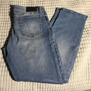 Lucky Brand Sweet - Mid Rise Straight